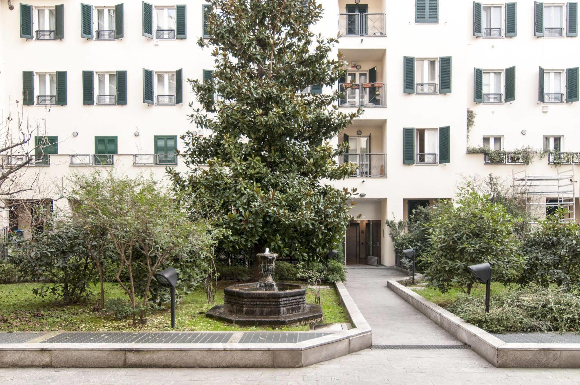 Milan Royal Suites Exterior photo